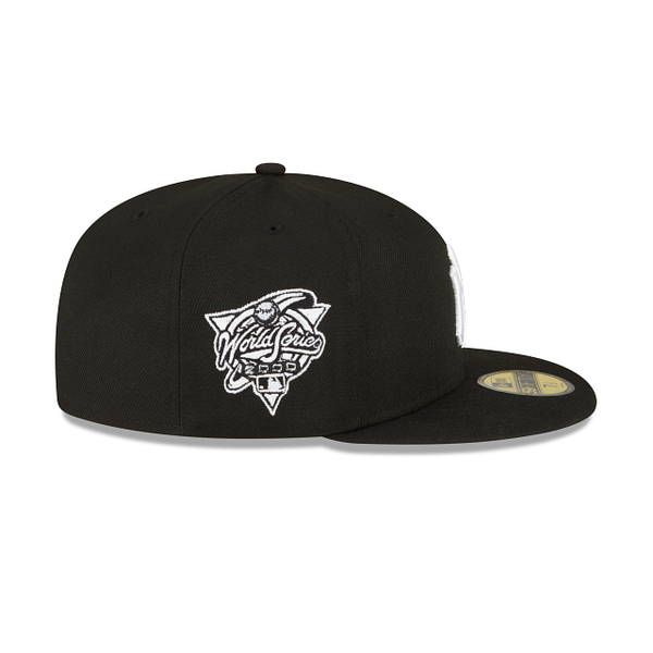 New York Yankees 2000 World Series black