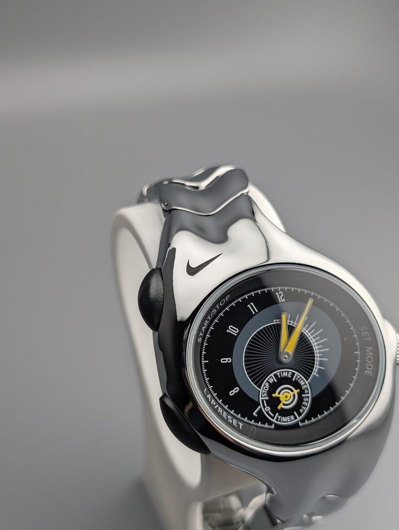 Nike Triax Watch Black and silver dial