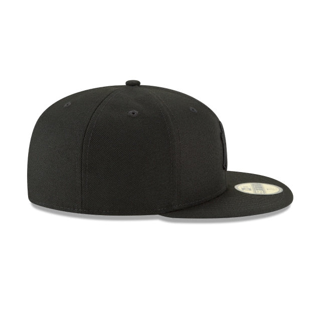 New era New York Yankees
Blackout Basic