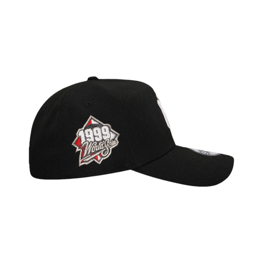 NEW YORK YANKEES WORLD SERIES 1999 9Forty Snapback