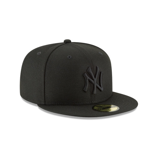 New era New York Yankees
Blackout Basic
